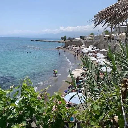 Khroma Luxury 4 Front * Hersonissos (Crete)