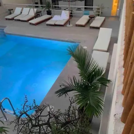 Khroma Luxury 4 Front Appartement *