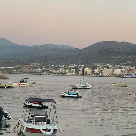 Khroma Luxury 4 Front Apartament