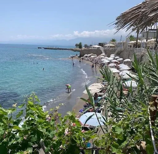 Khroma Luxury 4 Front * Hersonissos (Crete)