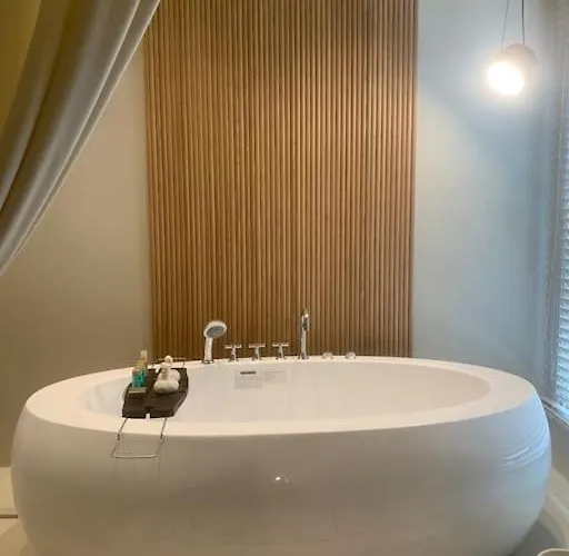 Khroma Luxury 4 Front Apartament Hersonissos (Crete)